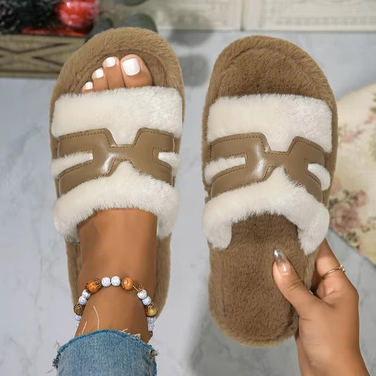 « Chaussons en fourrure de luxe pour femmes : chauds et confortables pour l'hiver »